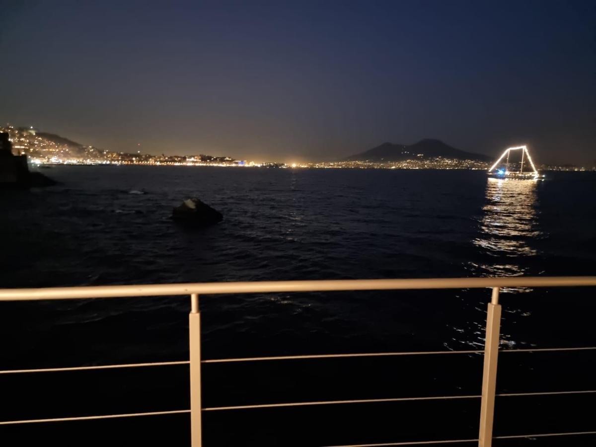 La Casa Sull' Acqua Lägenhet Neapel Exteriör bild